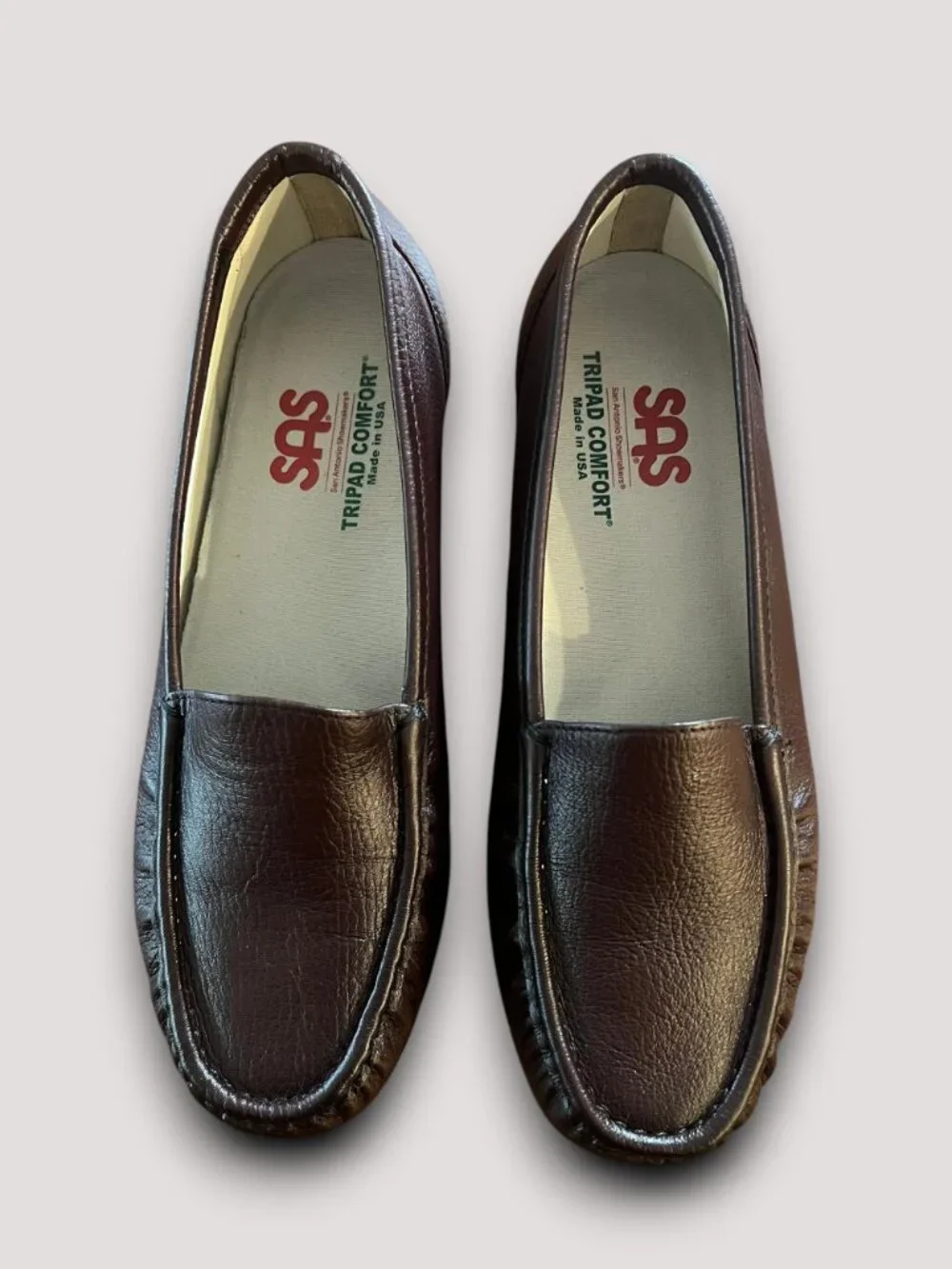 SAS Women's 9.5WW Comfort Brown Leather Slip-On Loafers
